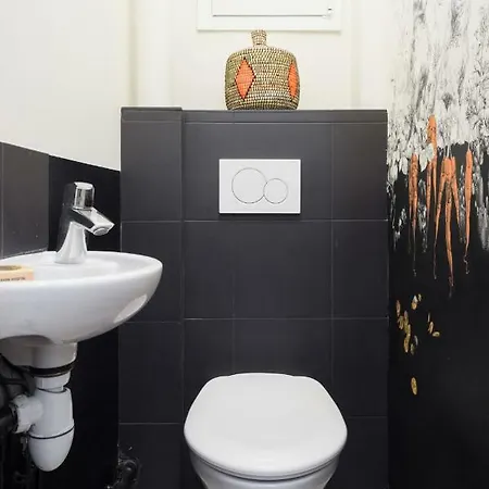 Rue De Grenelle Iv By Onefinestay Paris